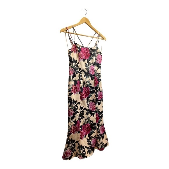 NWT Clara Story Floral Fitted Midi Dress Size Large - Picture 2 of 13